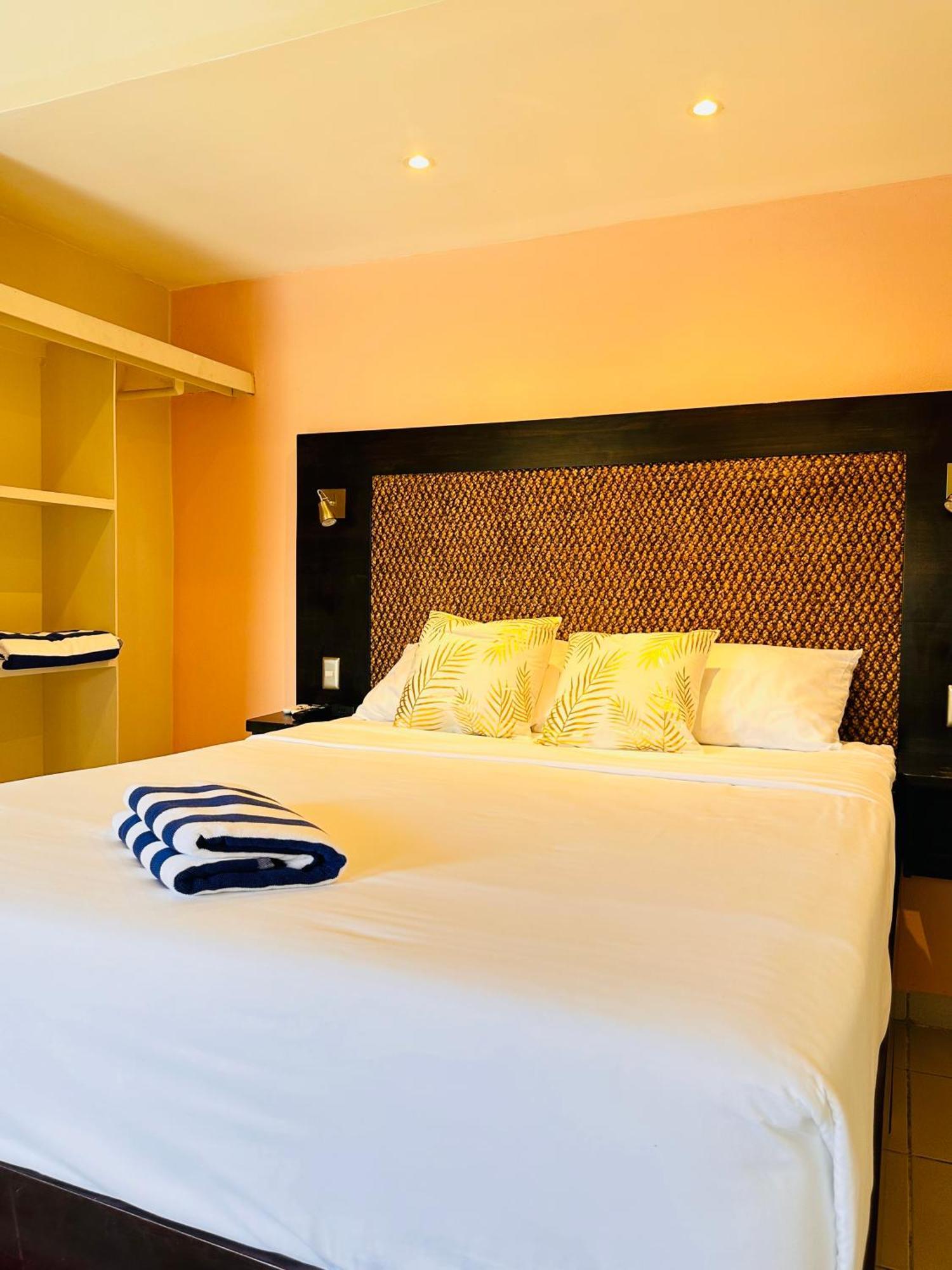 Las Brisas Resort And Villas Jaco Ngoại thất bức ảnh