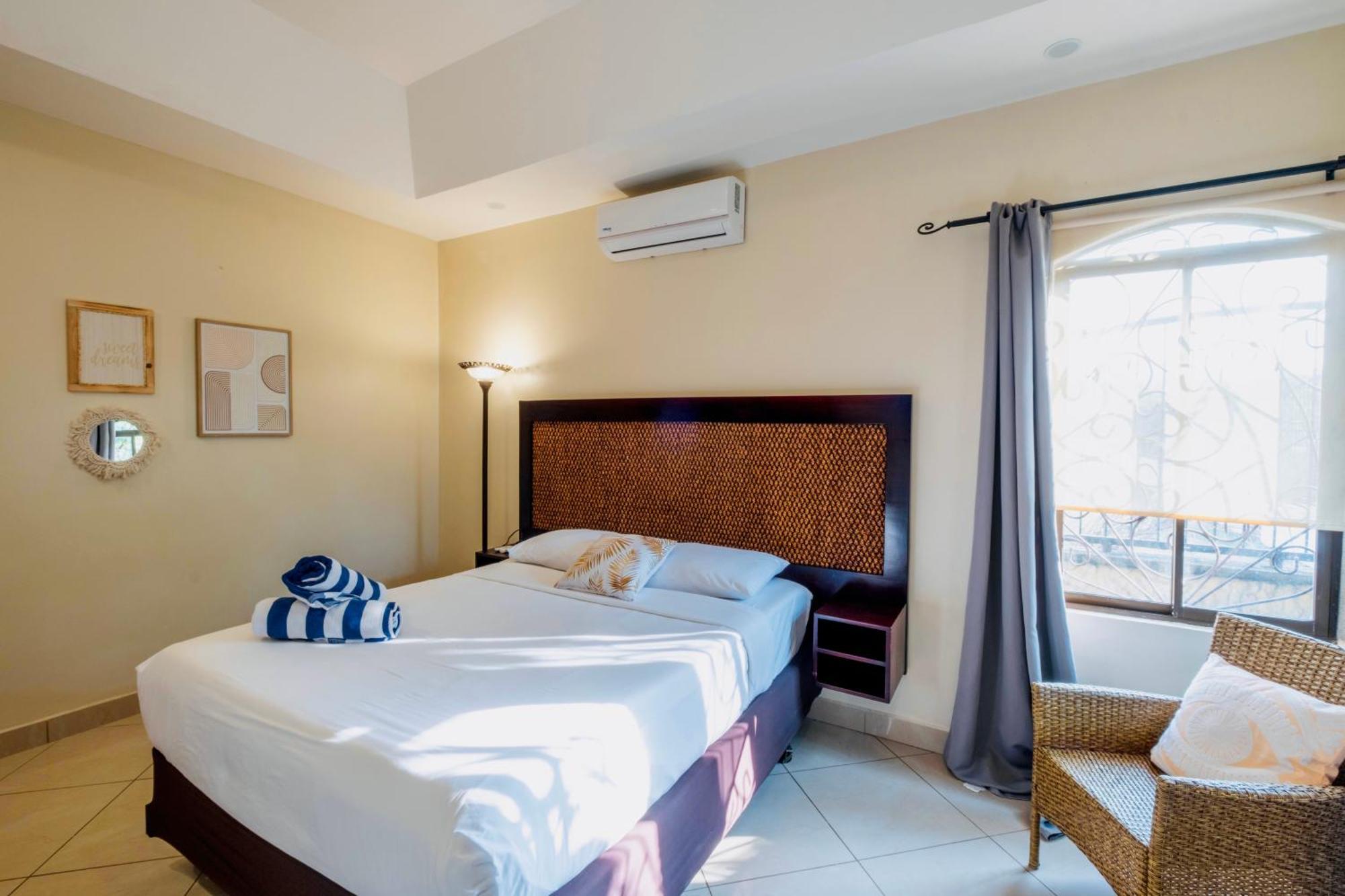 Las Brisas Resort And Villas Jaco Phòng bức ảnh