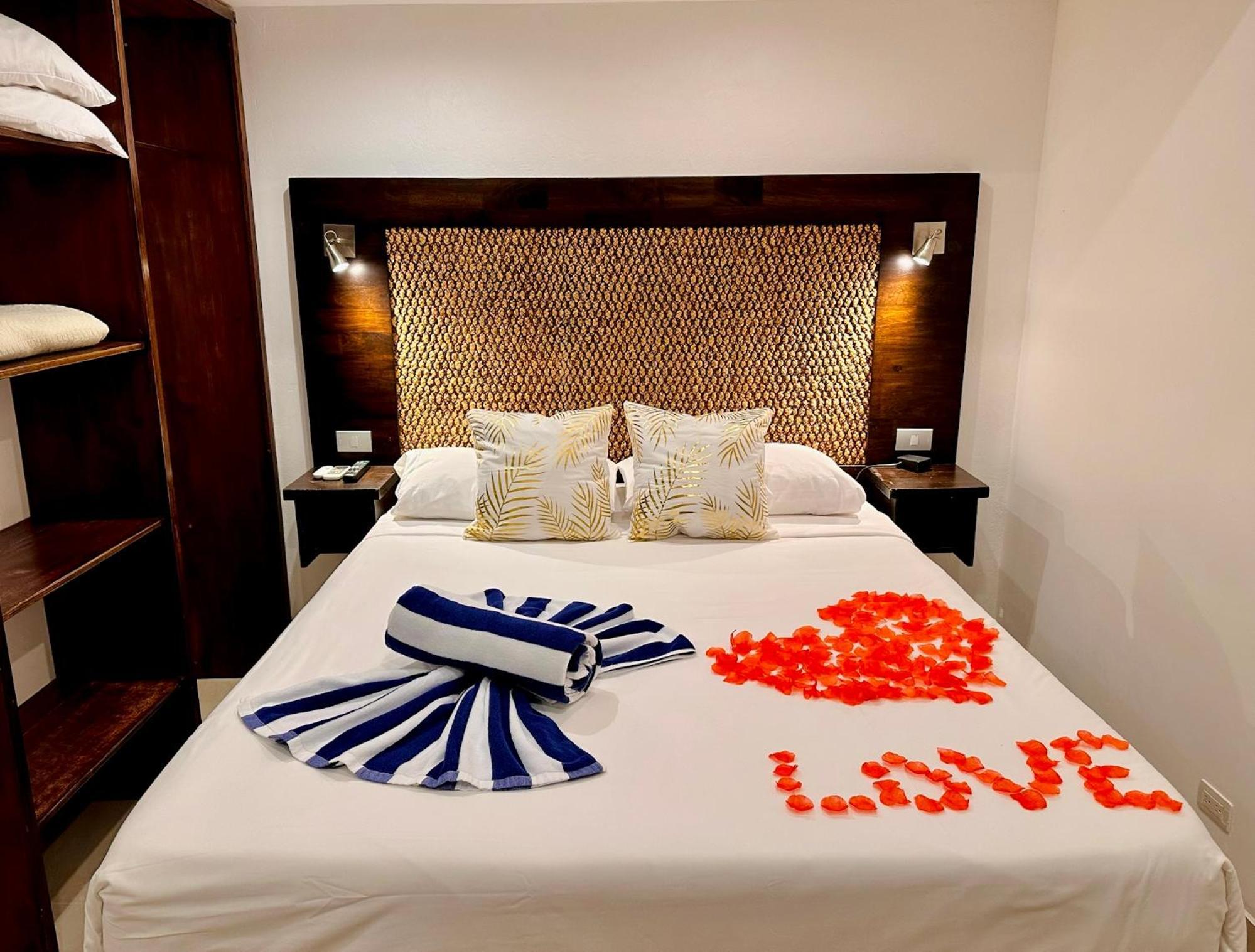 Las Brisas Resort And Villas Jaco Phòng bức ảnh