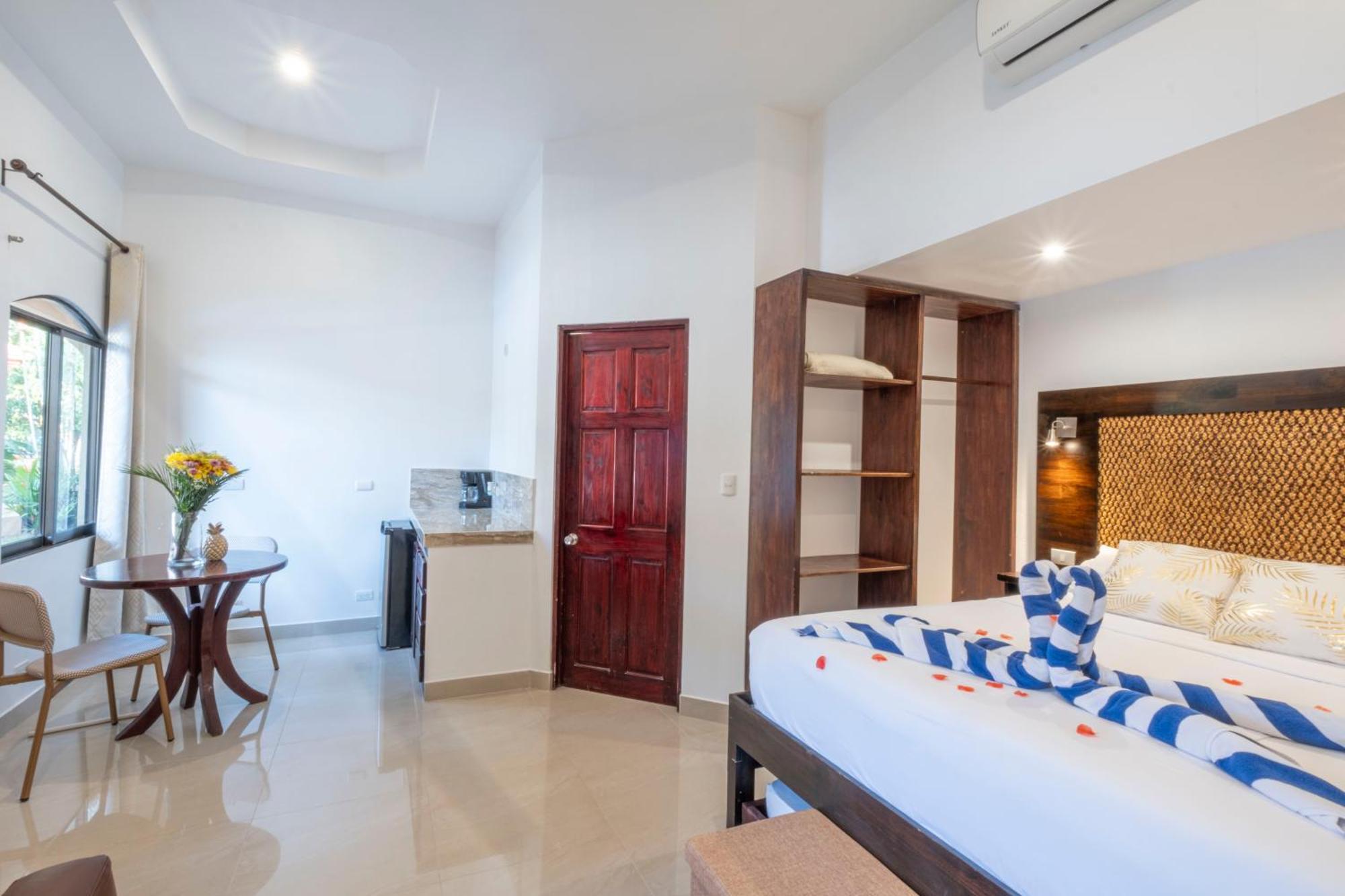 Las Brisas Resort And Villas Jaco Phòng bức ảnh